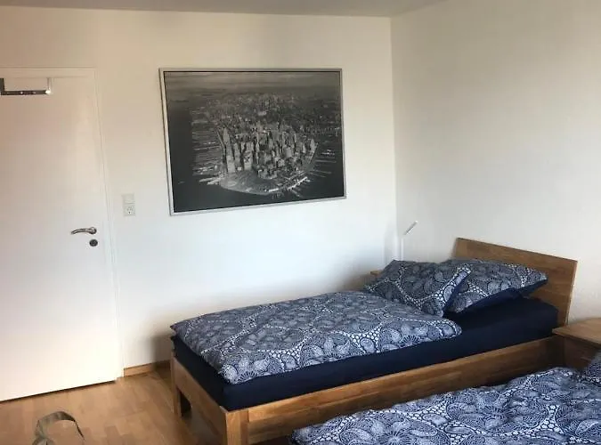 Micha's * דיסבורג